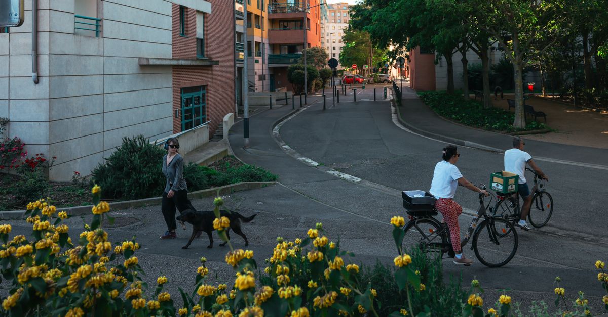 La ville, on a le droit ou pas ? Les règles du quotidien en 12 réponses