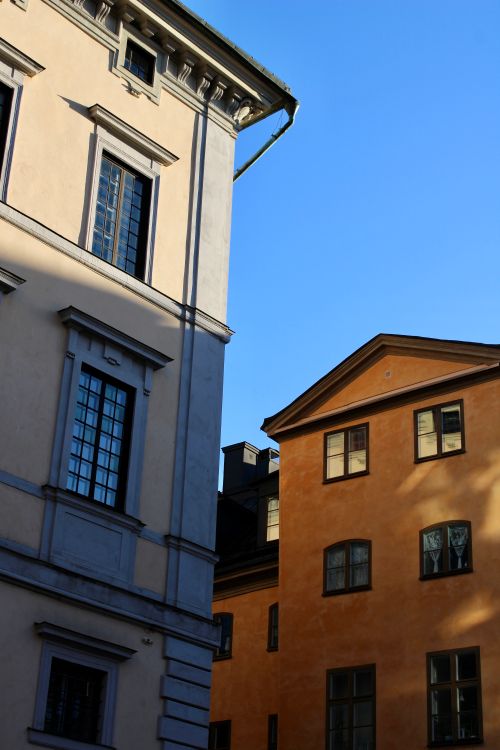 Free Elegant historical buildings in Stockholm, Sweden, captured at dusk against a clear sky. Stock Photo