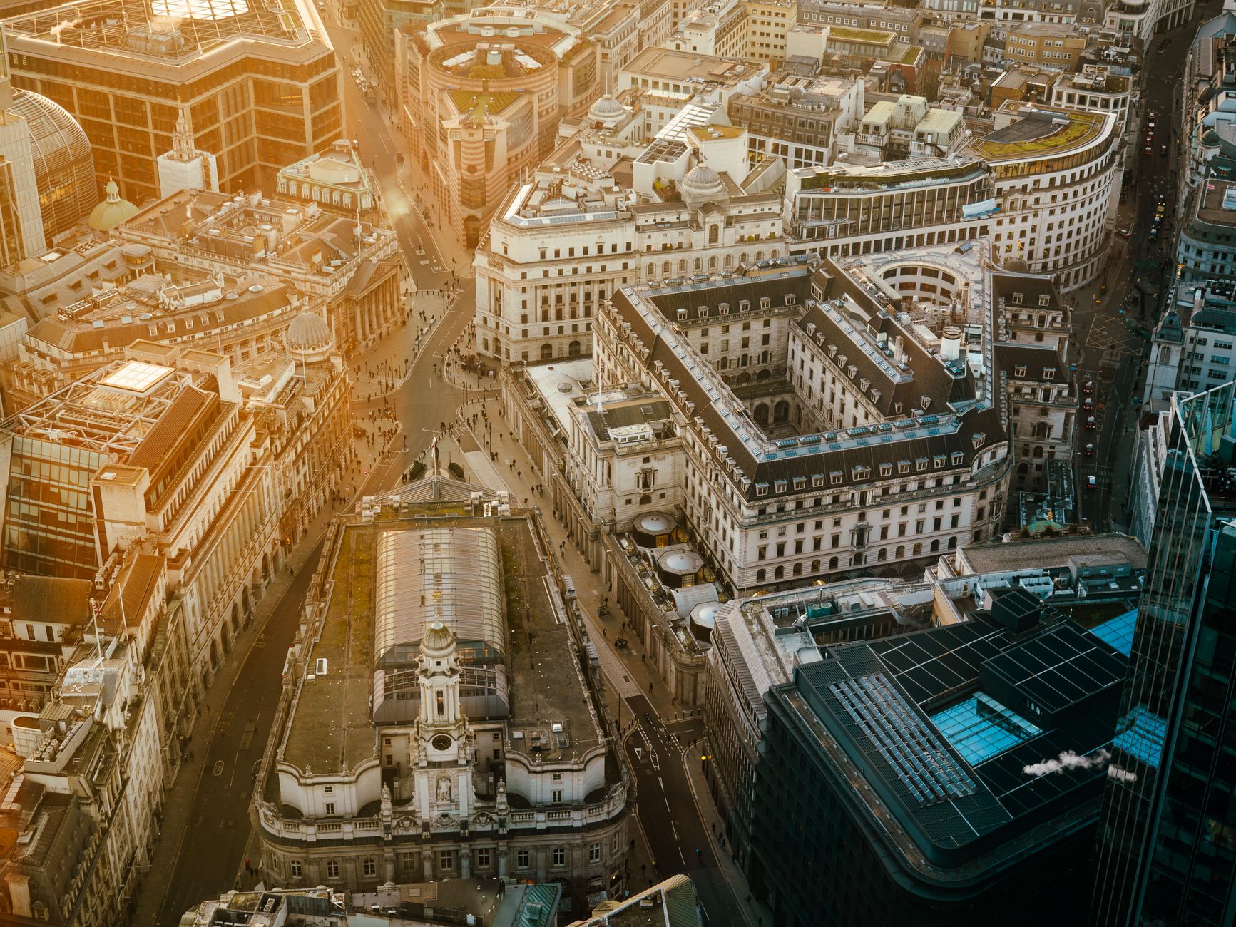 Municipal Bond Yields Wide Compared to Corporate Bonds