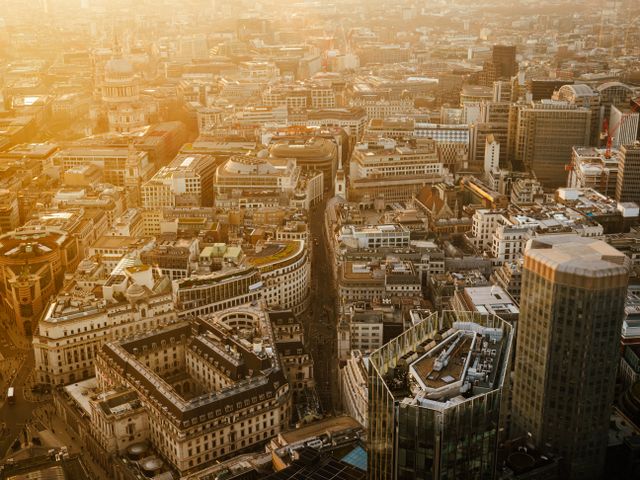 What are the Best Markets to Visit in London