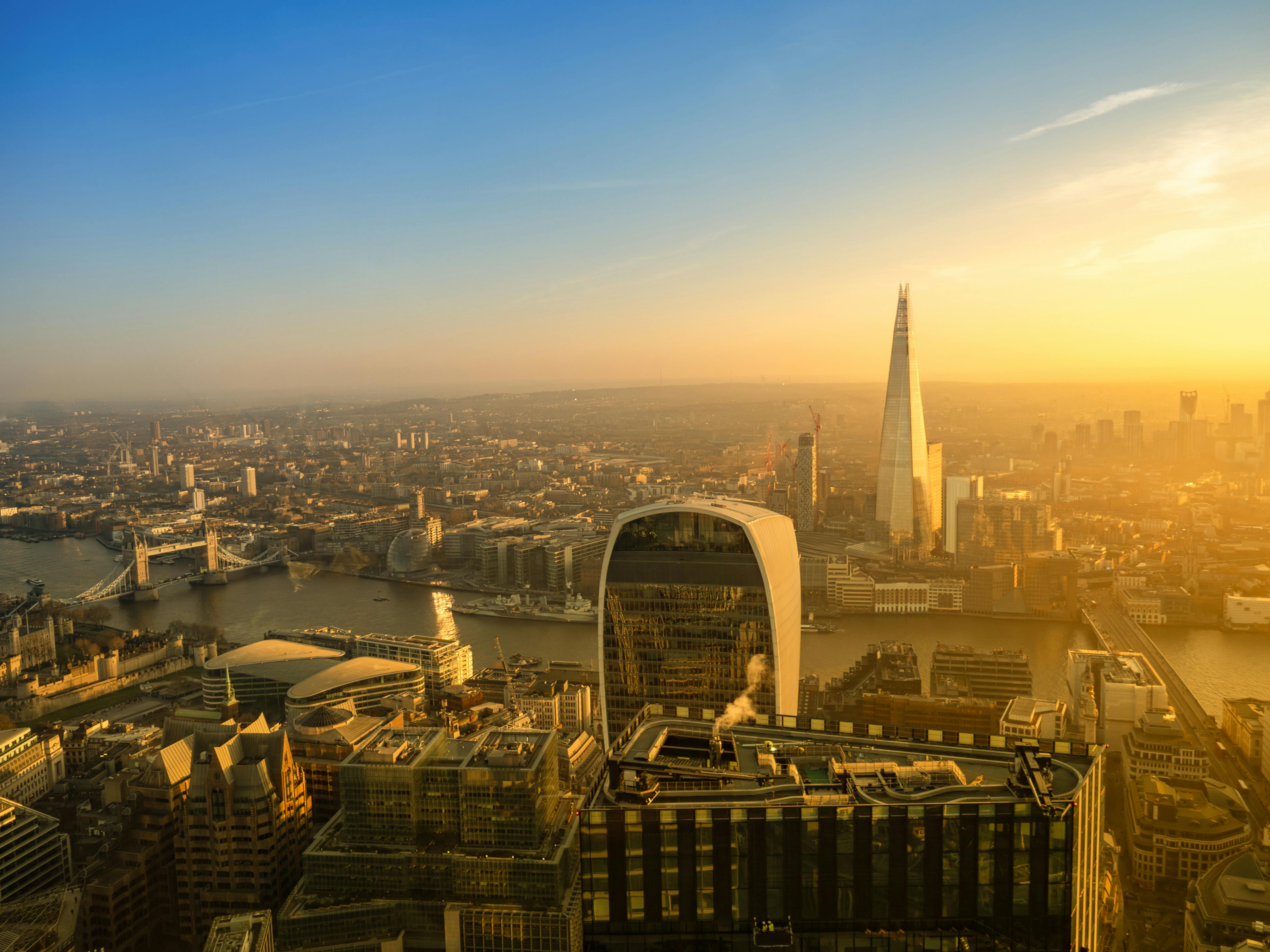 Bank of England warns ‘higher inflation unavoidable’ after holding interest rates — Photo by Jabez Cutamora on Pexels