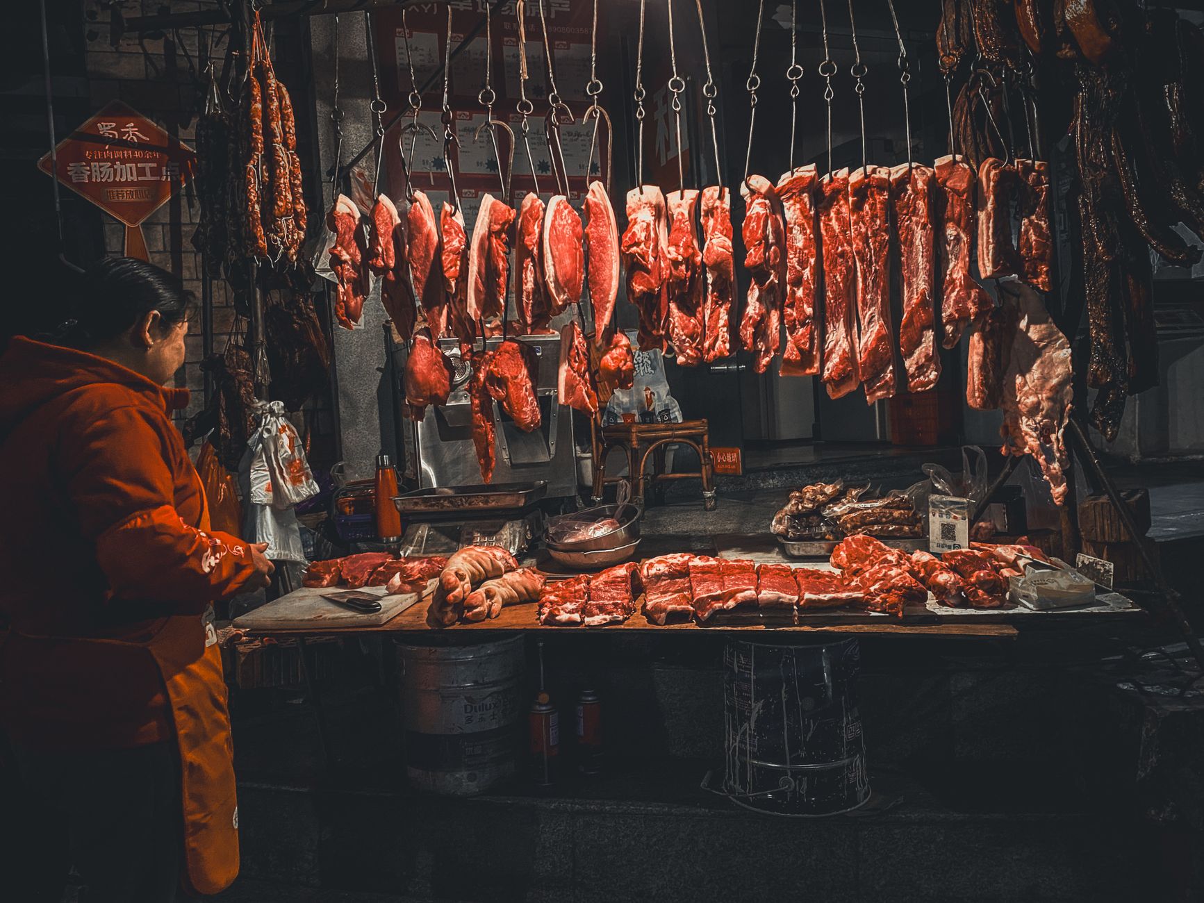 Trump Proposes 25% Tax Cut on Beef Imports Amid Midterm Elections