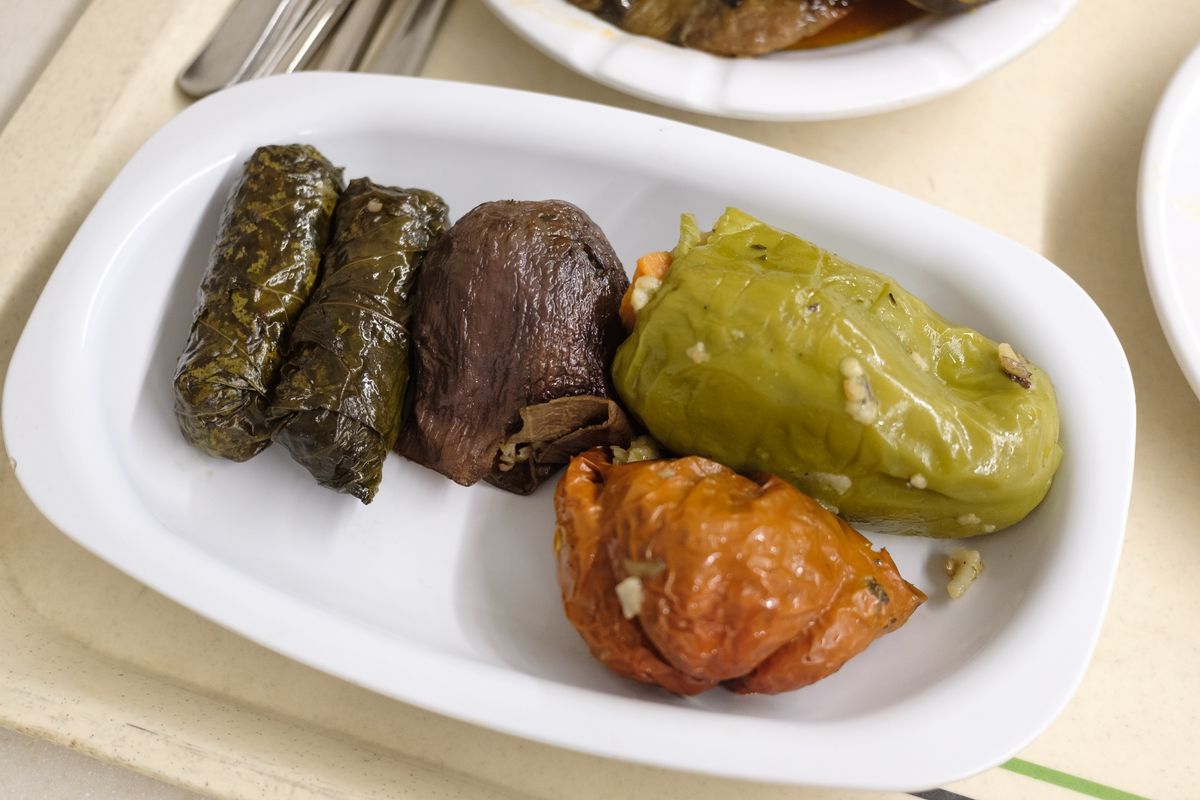 Batman kuru dolma kuru biber ve patlıcan dolması