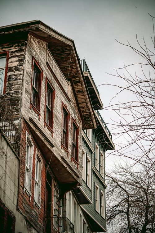 Free Aged residential buildings showcasing Ottoman architectural style in Istanbul, Turkey. Stock Photo