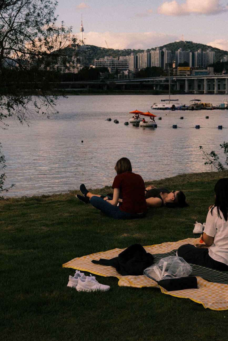 han river park sunset