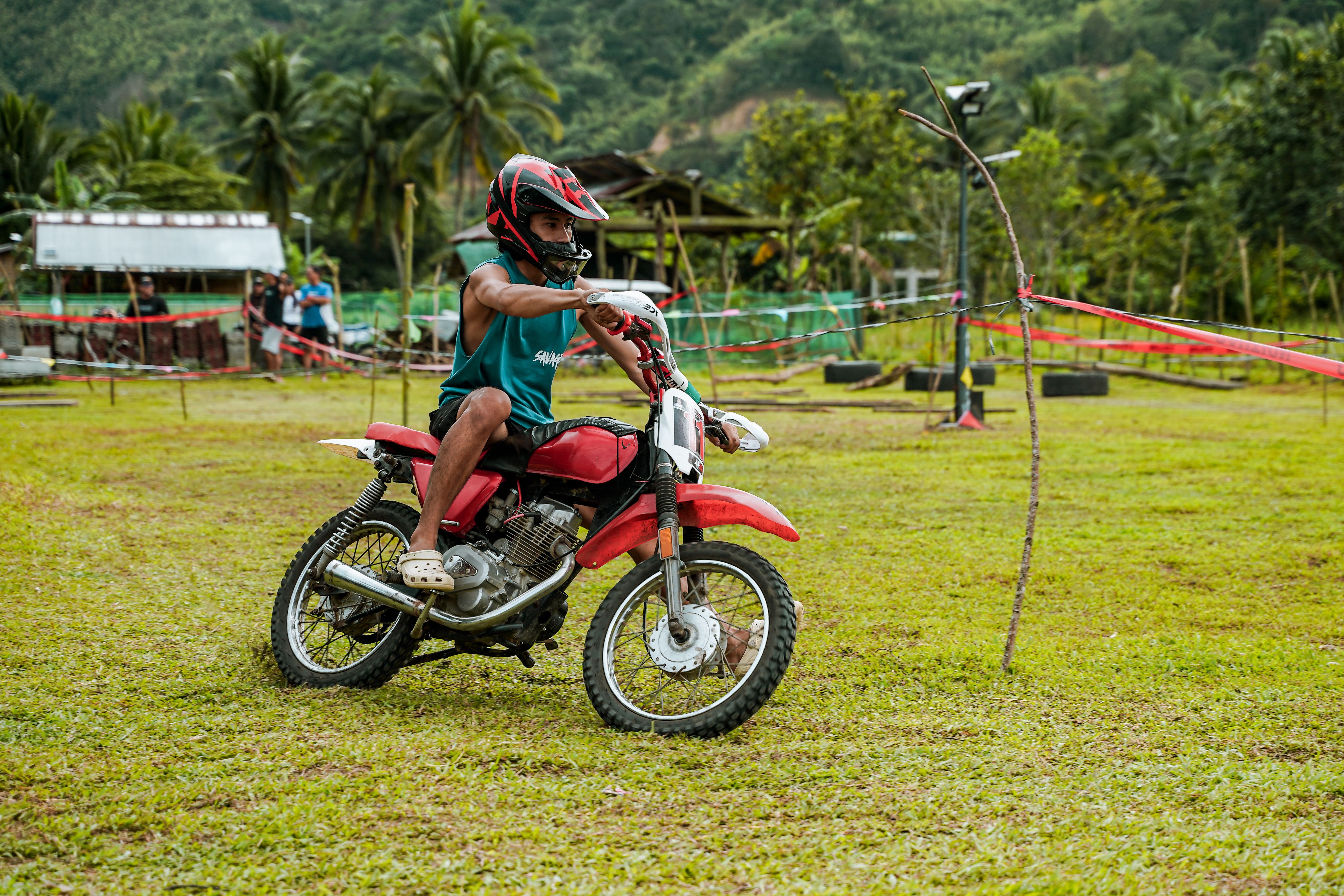 Exciting Dirt Bike Racing in Tanay, Philippines · Free Stock Photo