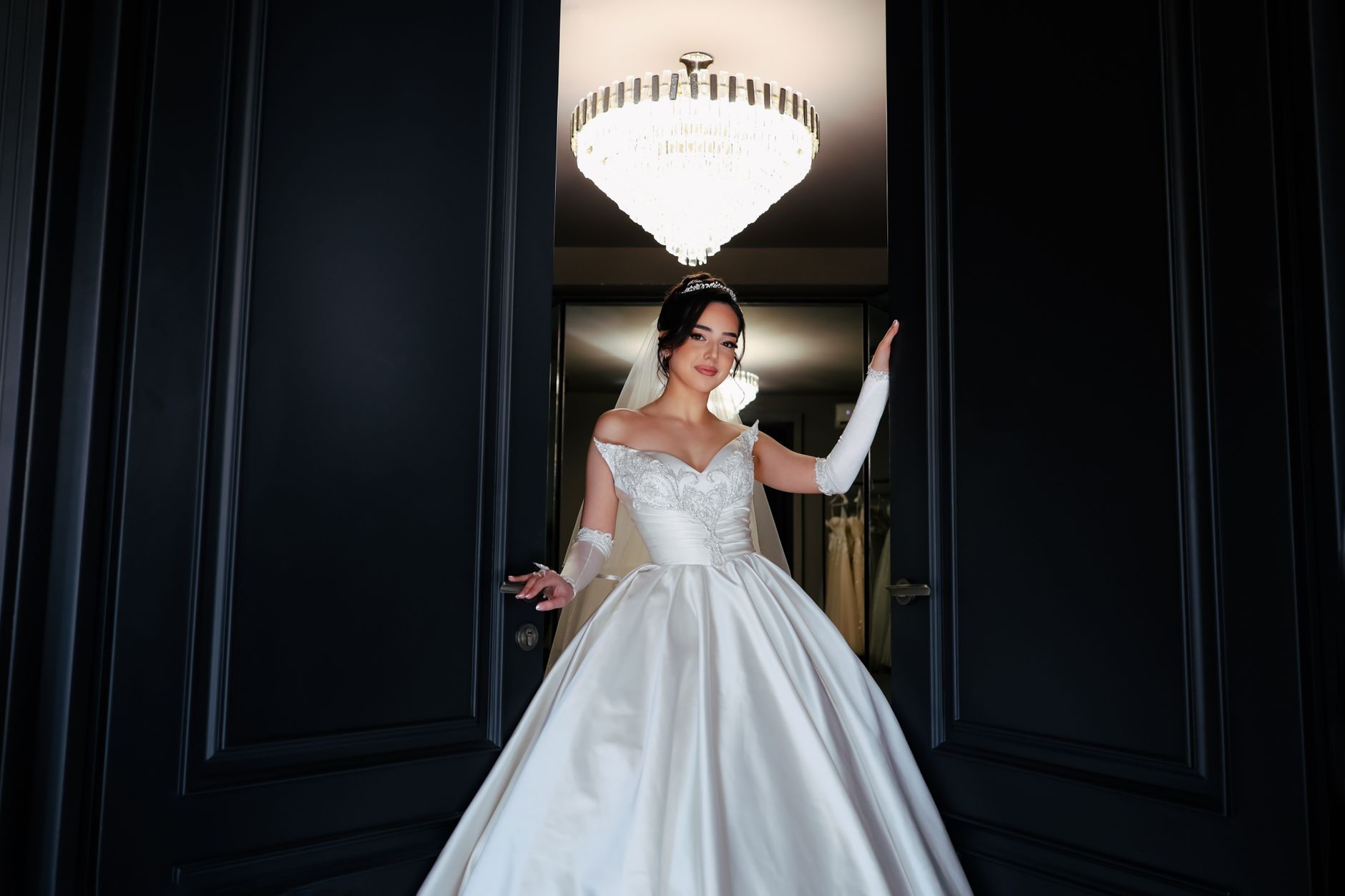 The Epitome of Elegance: Capturing Your Love Story at The Ritz-Carlton, Toronto for Downtown Sophistication