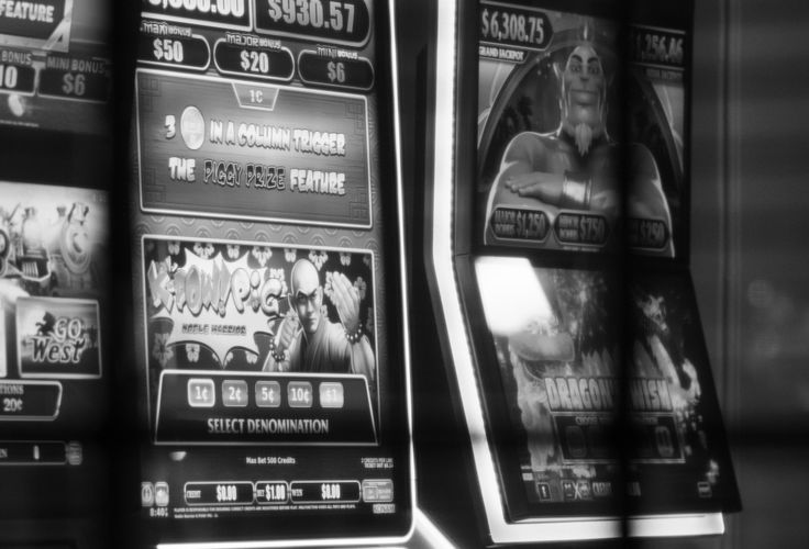 Blackjack online: Grundlagen einer soliden Strategie für erfolgreiches Spielen