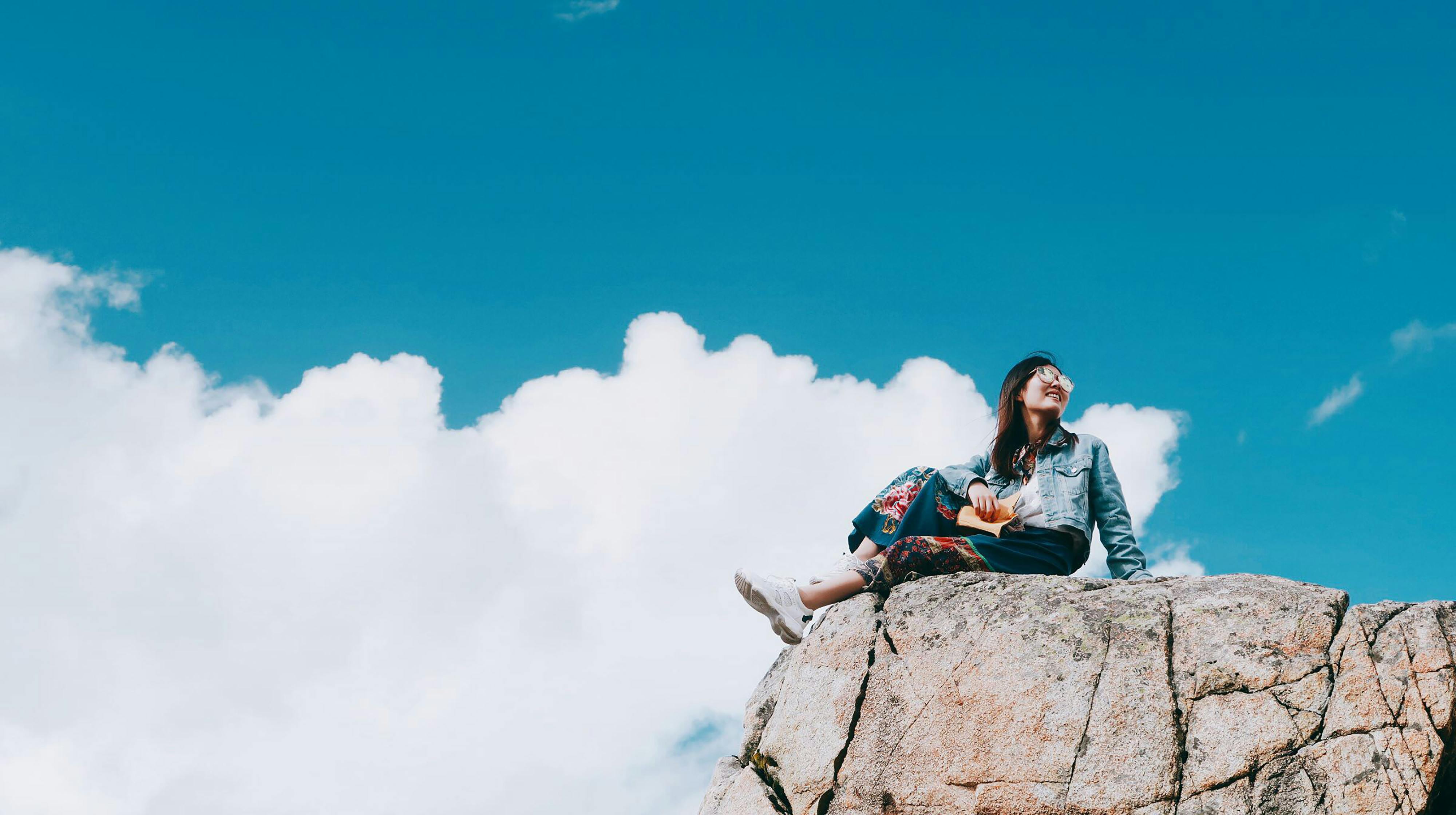 Foto profissional gratuita de alto, andarilho, ao ar livre