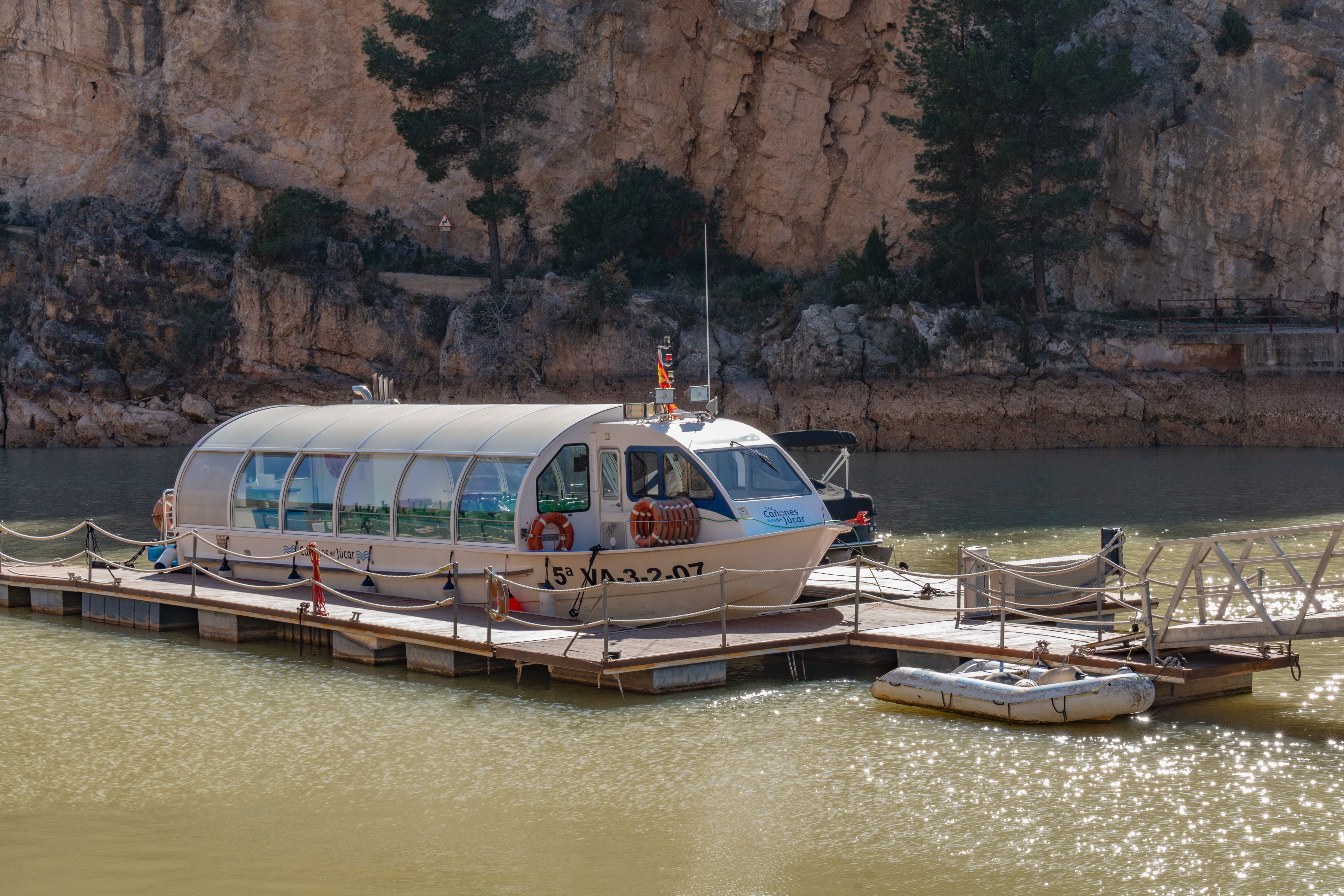 Promoting sustainability in Mallorca: eBoat brings technological innovation, sustainable mobility and renewable energy to lif
