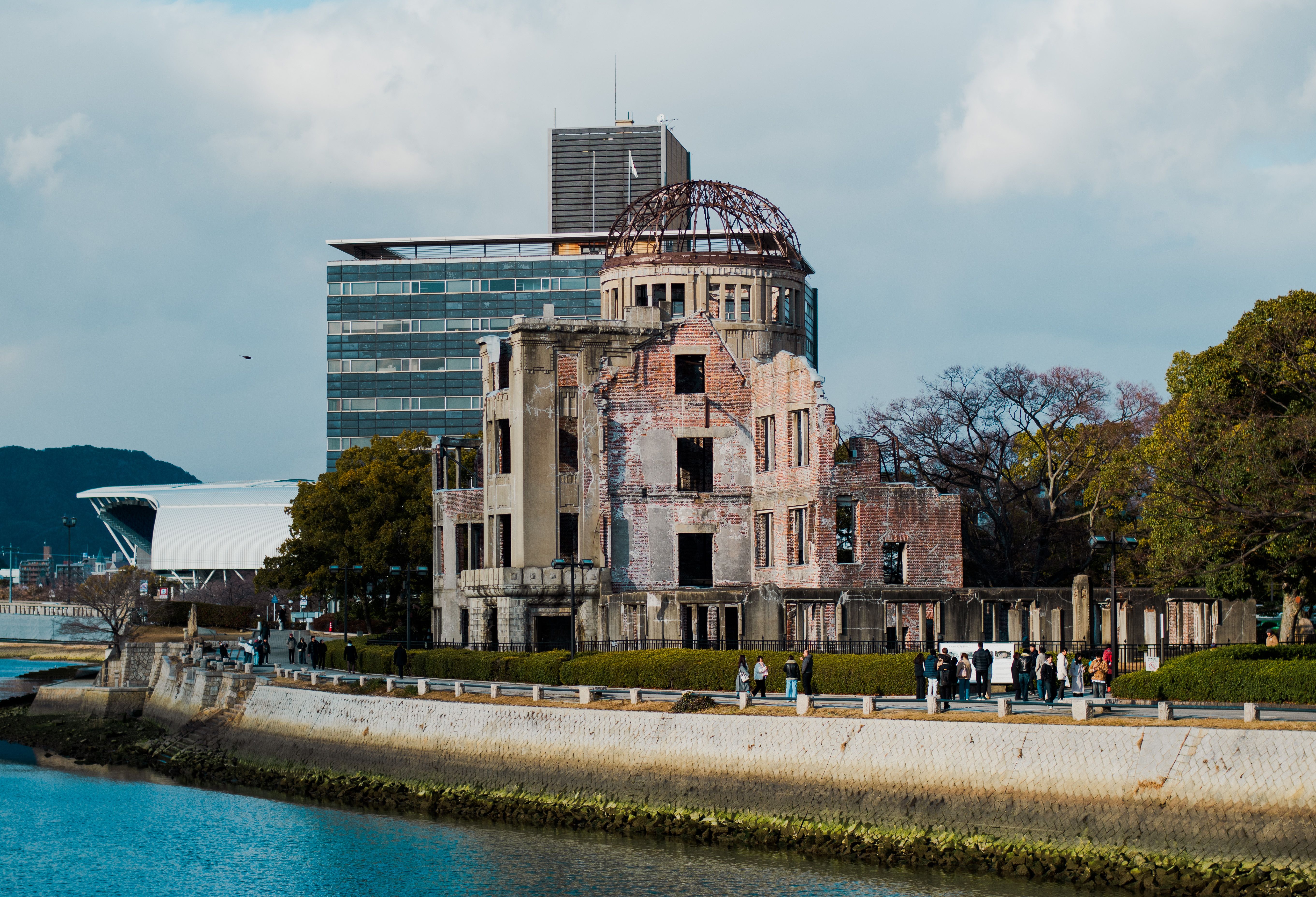 Hiroshima Peace Memorial in Spring Daylight · Free Stock Photo
