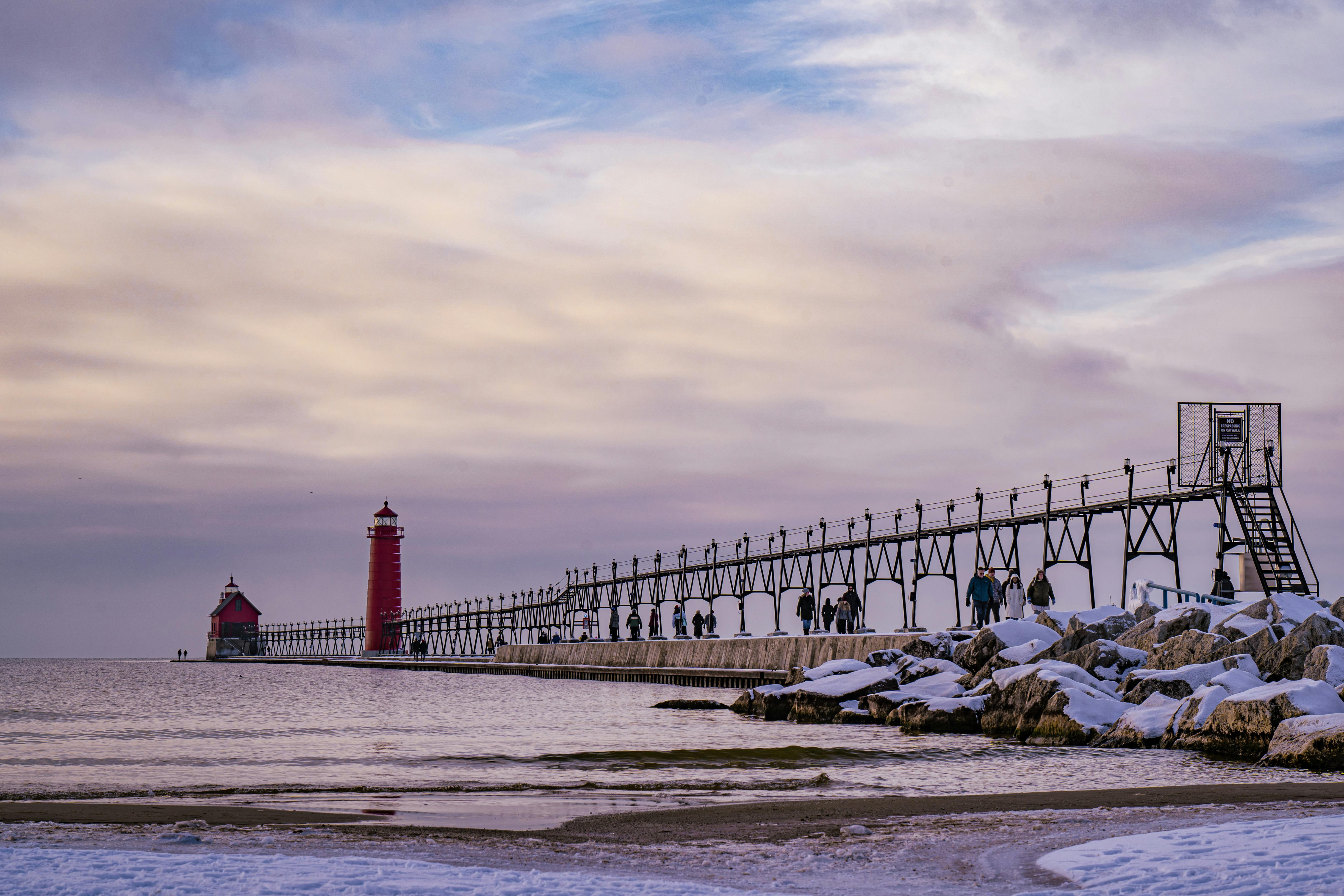 Michigan offers free service to find lost life insurance policies — Photo by Mike Norris on Pexels