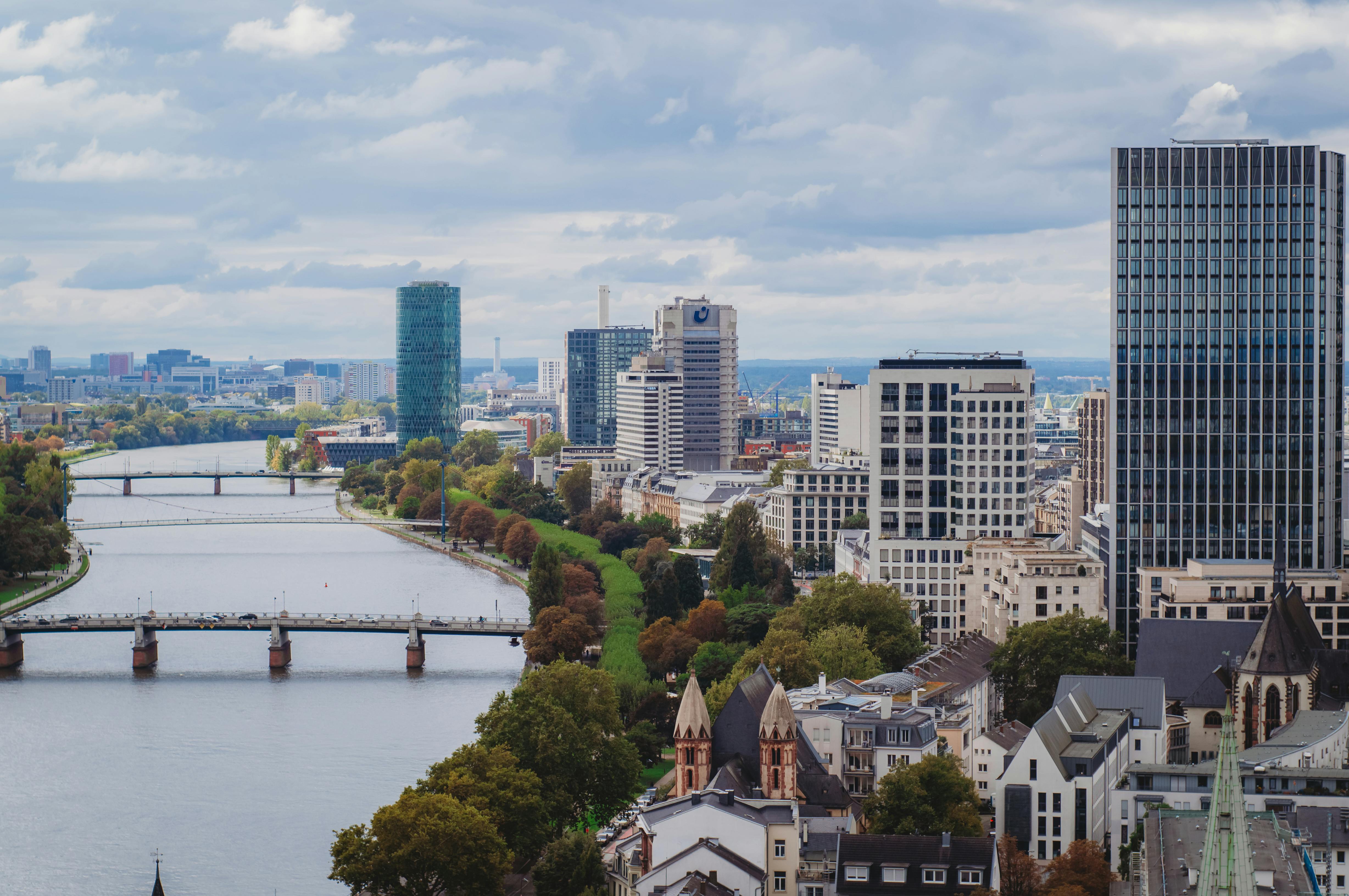 Frankfurt expands commercial EV fleet with 10 new vocational trucks — Photo by Lana Kravchenko on Pexels