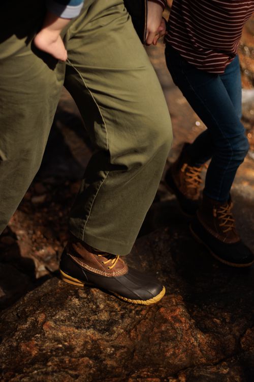Adventure Rustic Style Family Hiking Adventure in Rustic Setting · Free Stock Photo