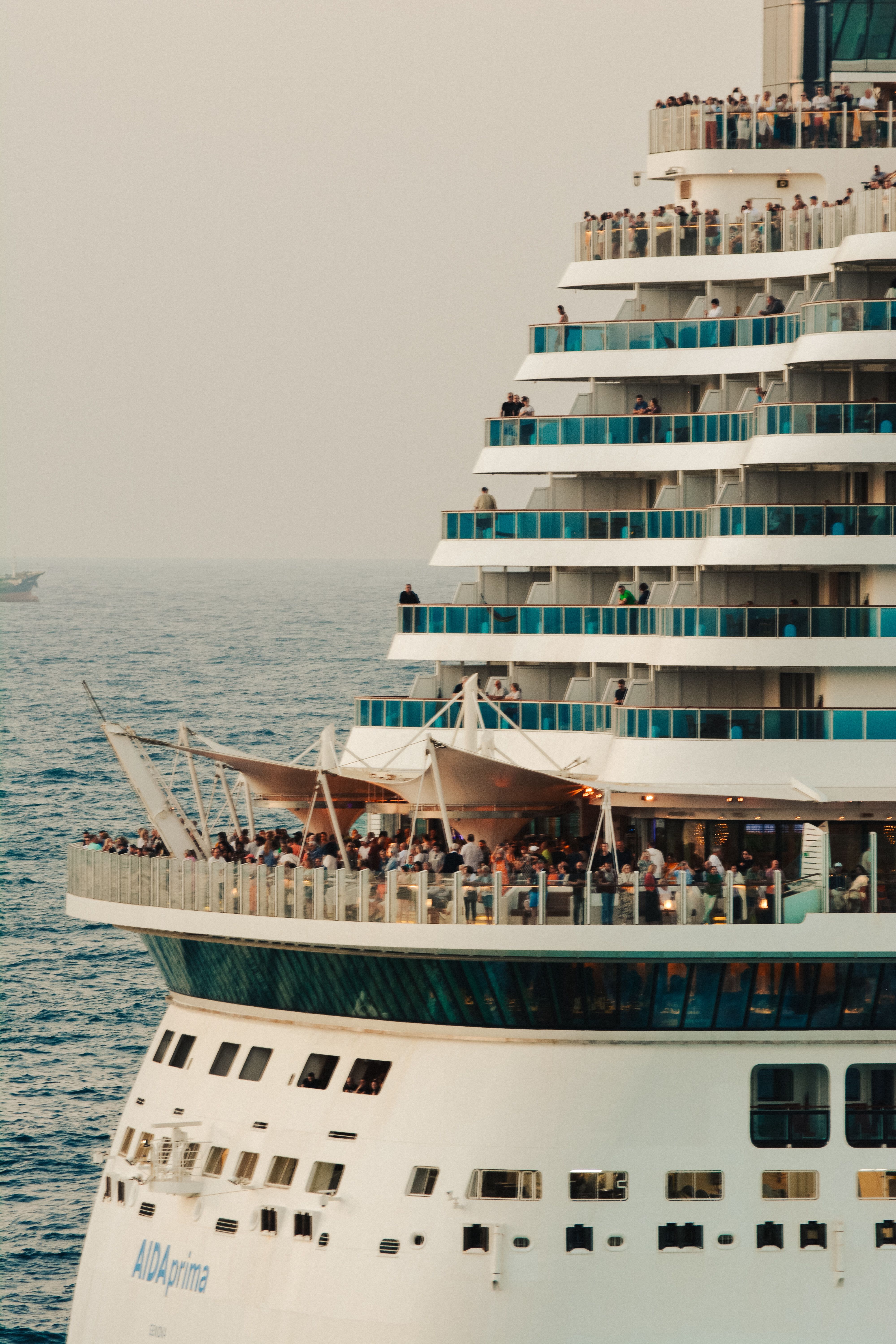 Smooth Sailing with Saily: How eSIM Technology Transformed Cruise Travel Connectivity