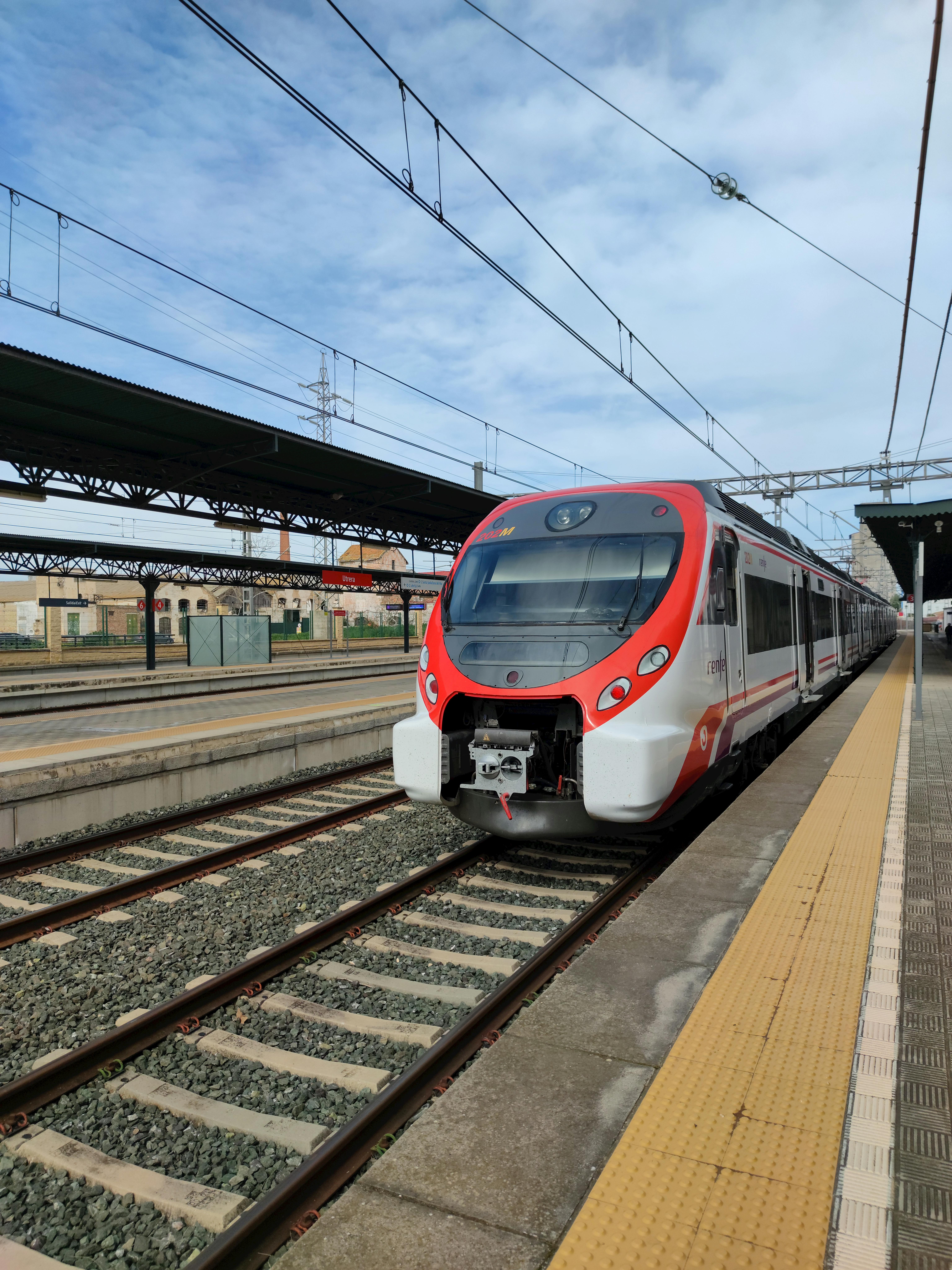 İstanbul-Konya Arası Seyahat: Otobüs, Tren veya Uçak Hangisi Daha İyi?
