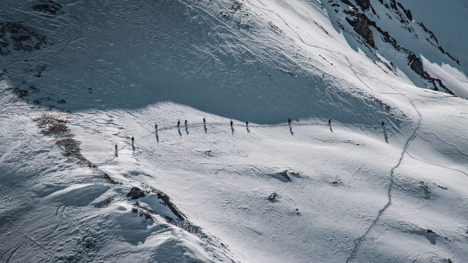 Curating Extraordinary Winter Expeditions Across Global Landscapes