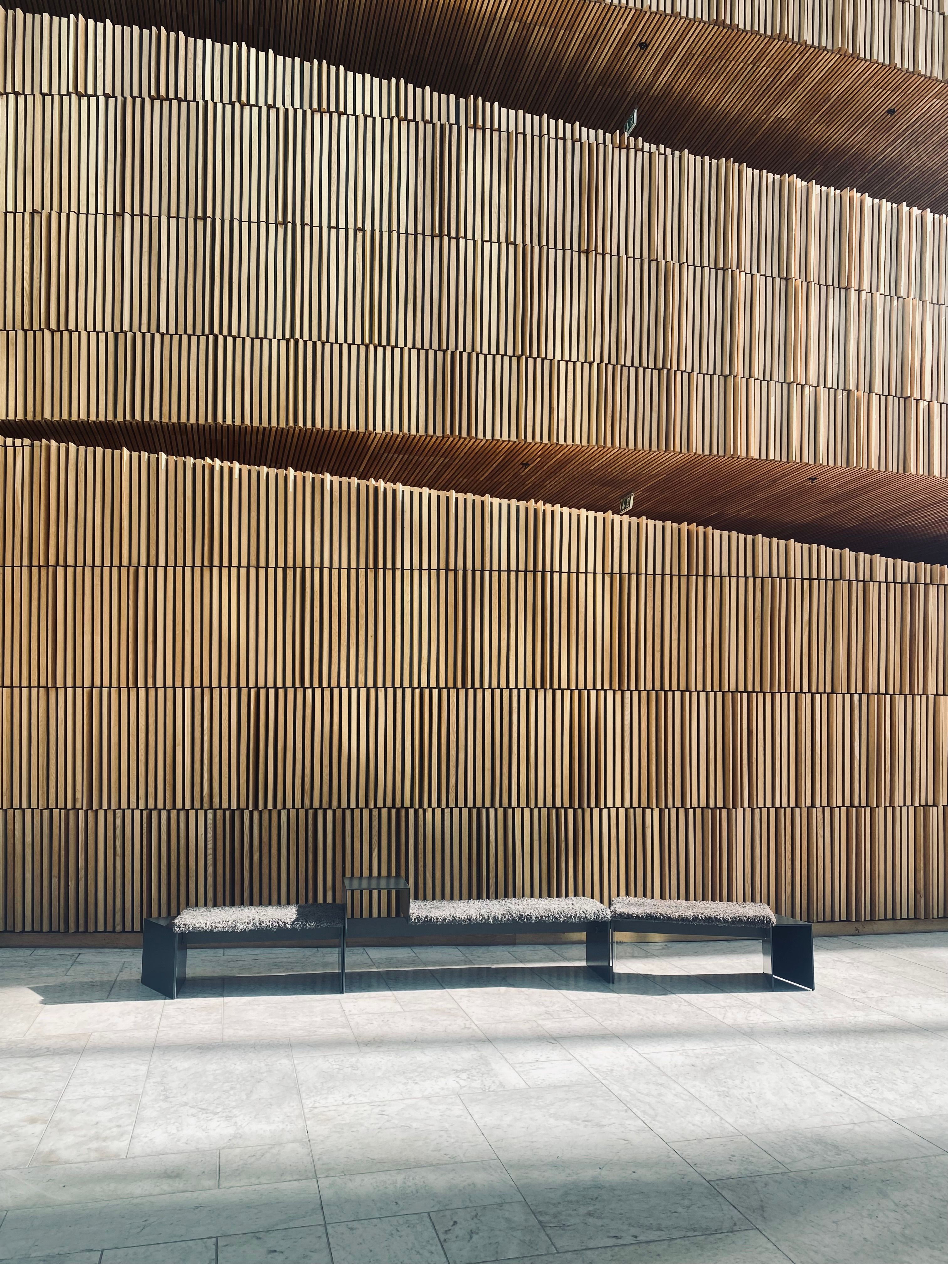 Visual Reference: Modern Interior Design With Wooden Accents
