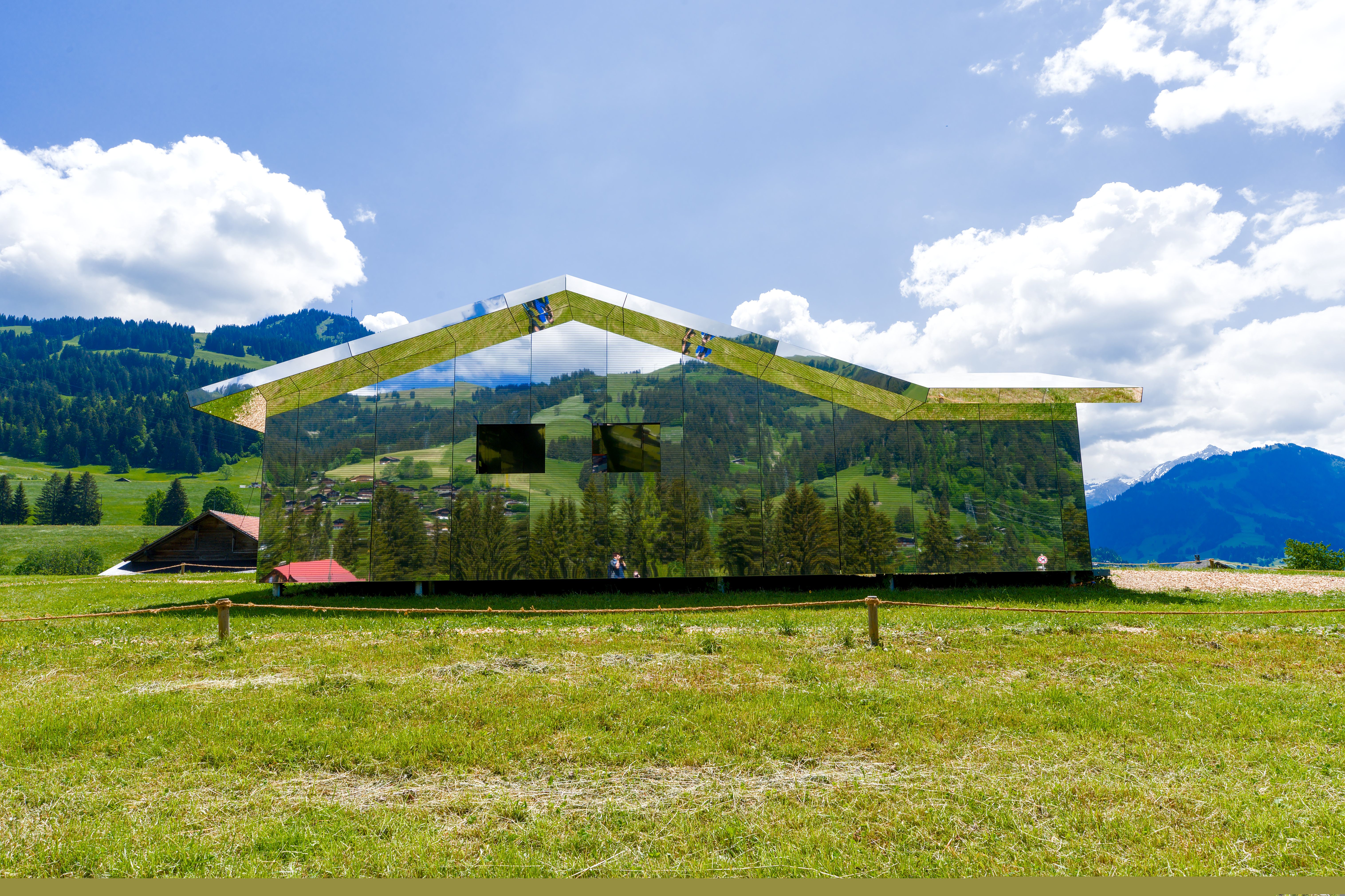 Reflective House in Swiss Countryside Landscape · Free Stock Photo