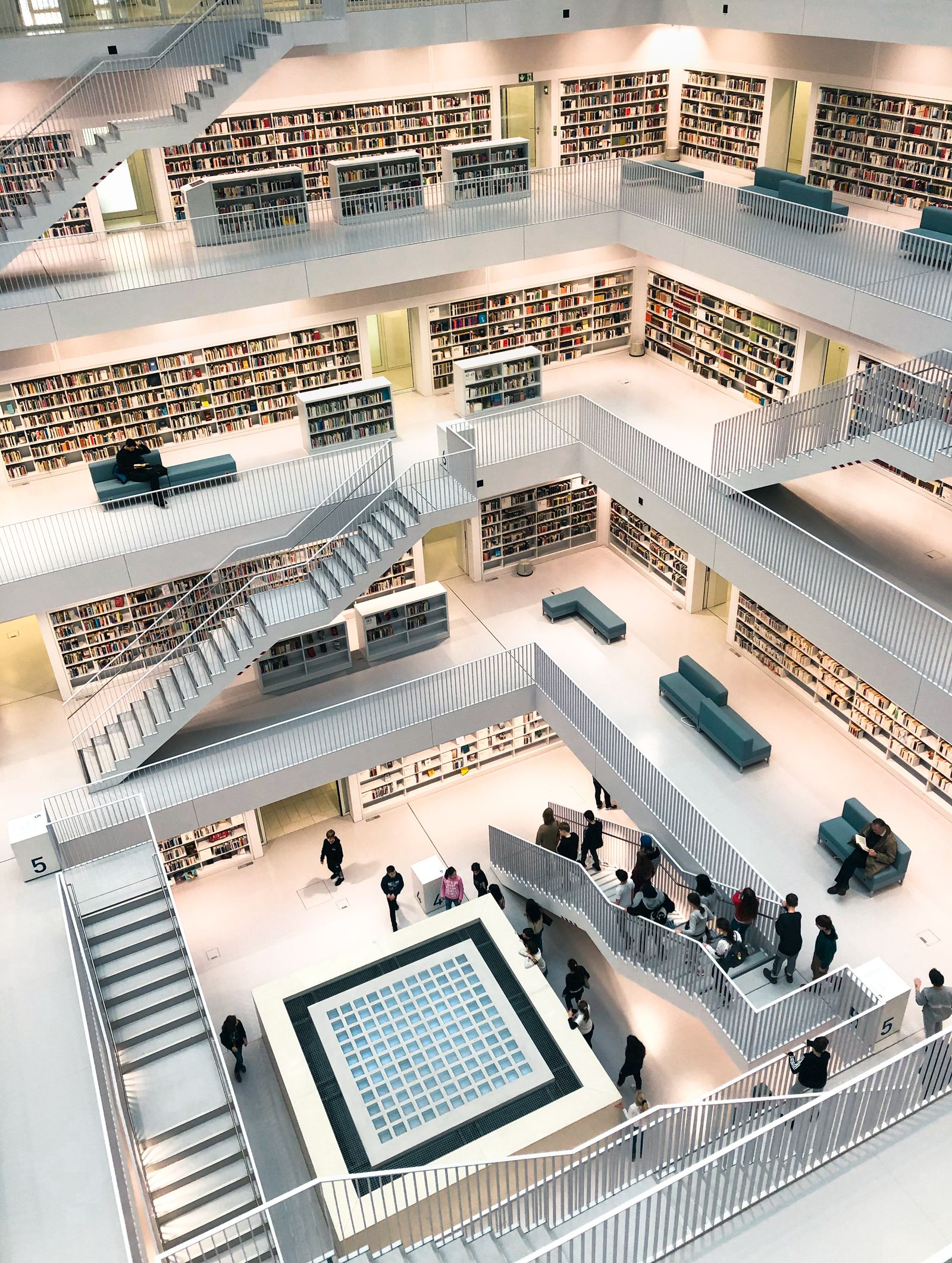 Modern Minimalist Library Interior Design · Free Stock Photo