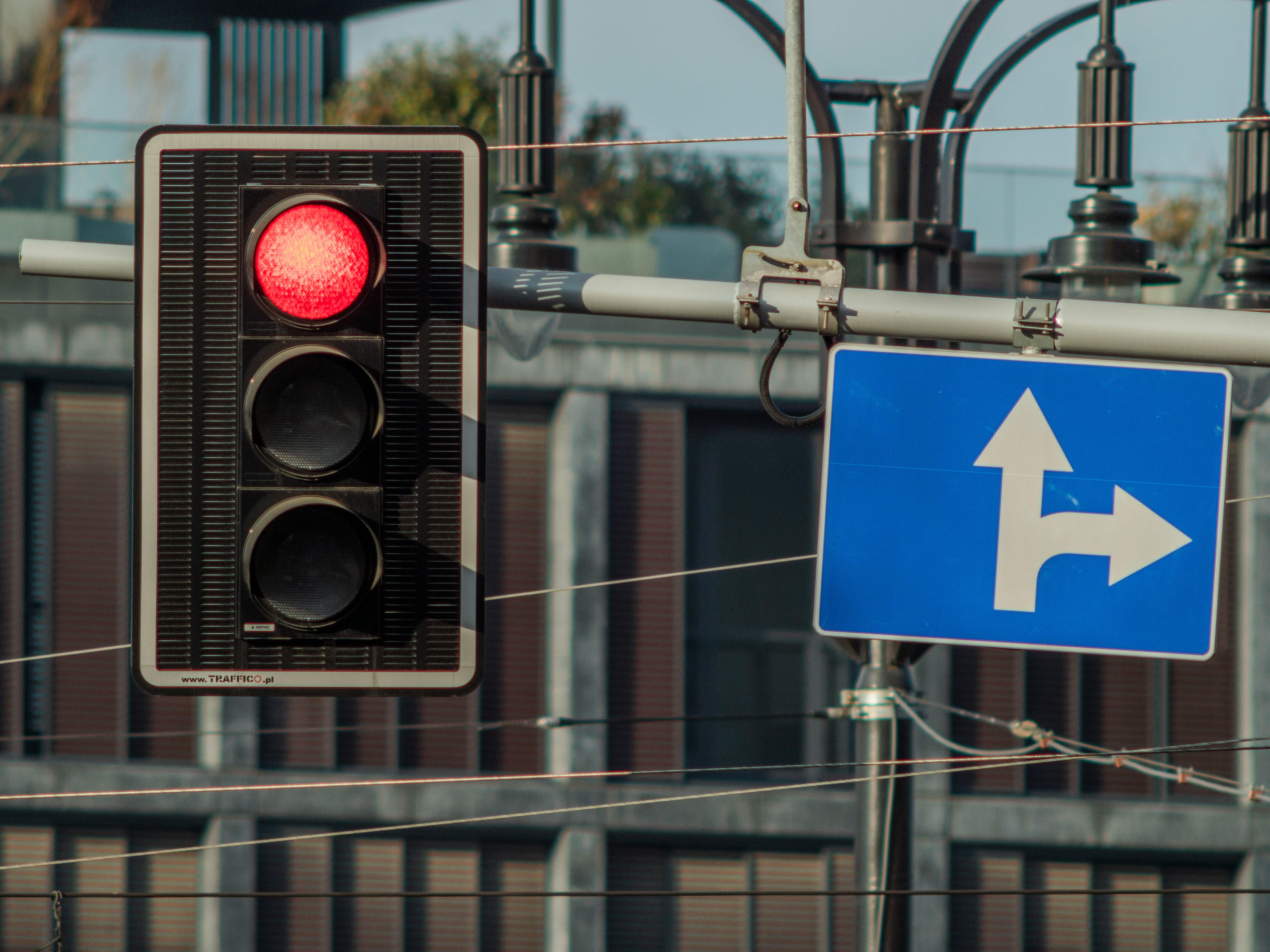 Immigration lawyer questions traffic stop that led to 11th grader’s detainment — Photo by SHOX ART on Pexels