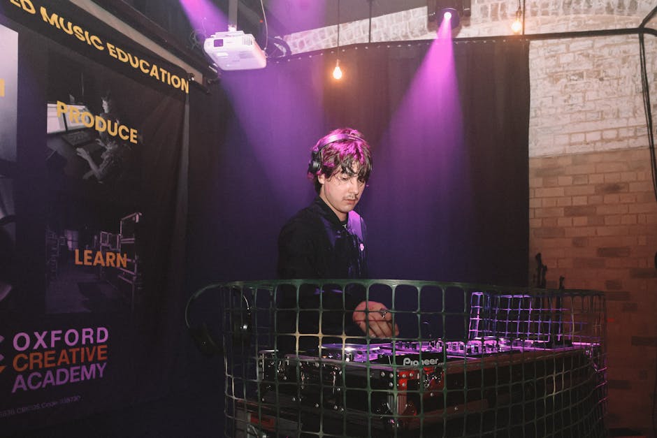 Atelier de educație financiară și petrecere la Bastion cu DJ Christian Thompson!