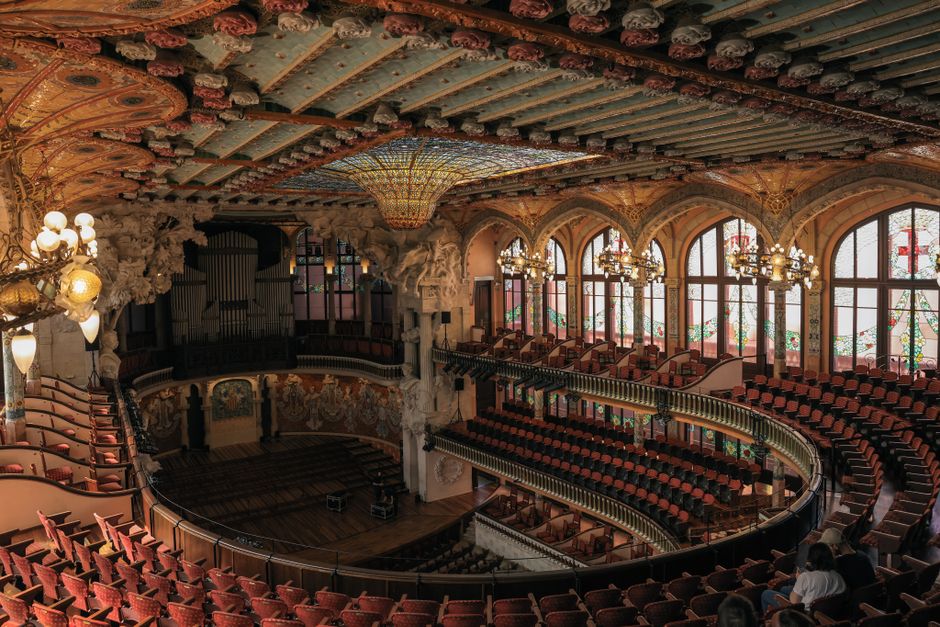 Magia Regalității la Sala Radio: Participă la Concertul de Excepție pe 9 Mai, Ora 19:00, cu Orchestra Națională Radio!