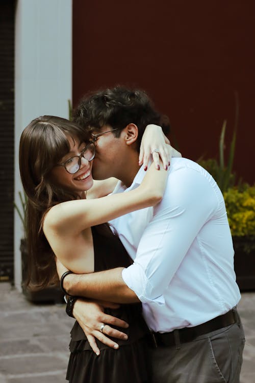 {{https://mixerdates.com/?ch=mixerblog}}chat with women mixerdates happy couple