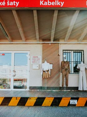 Hand-picked treasures and accessories