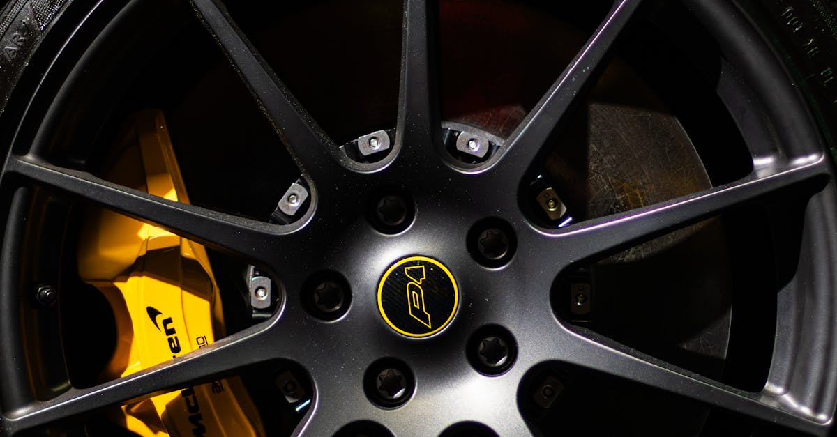 Профессиональные студийные фотографии автомобилей