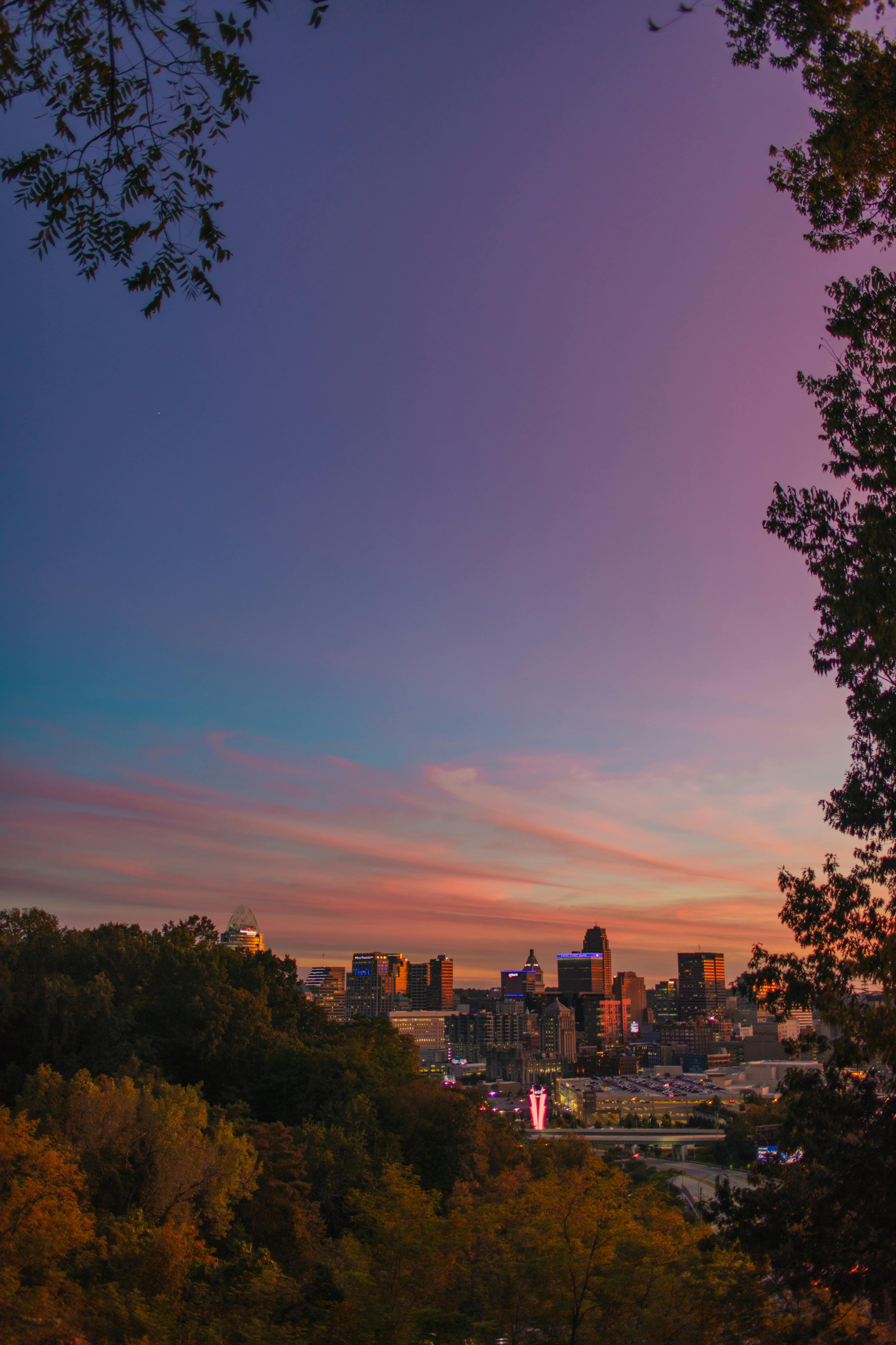 long shot of the cityscape at daytime