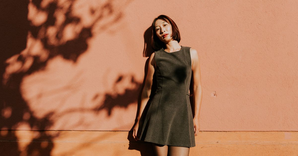 Robe Prune : Tendances Couleur 2026