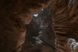 Arid landscape frame by Gabii Fernandez on Pexels