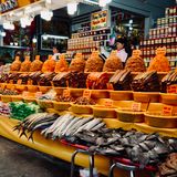 Dong Xuan Market