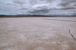 Arid landscape frame by Gabii Fernandez on Pexels