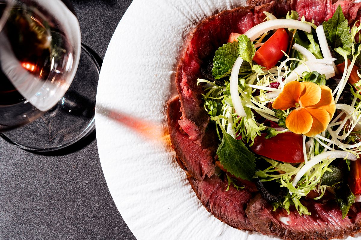 Carpaccio de bœuf, parmesan et roquette