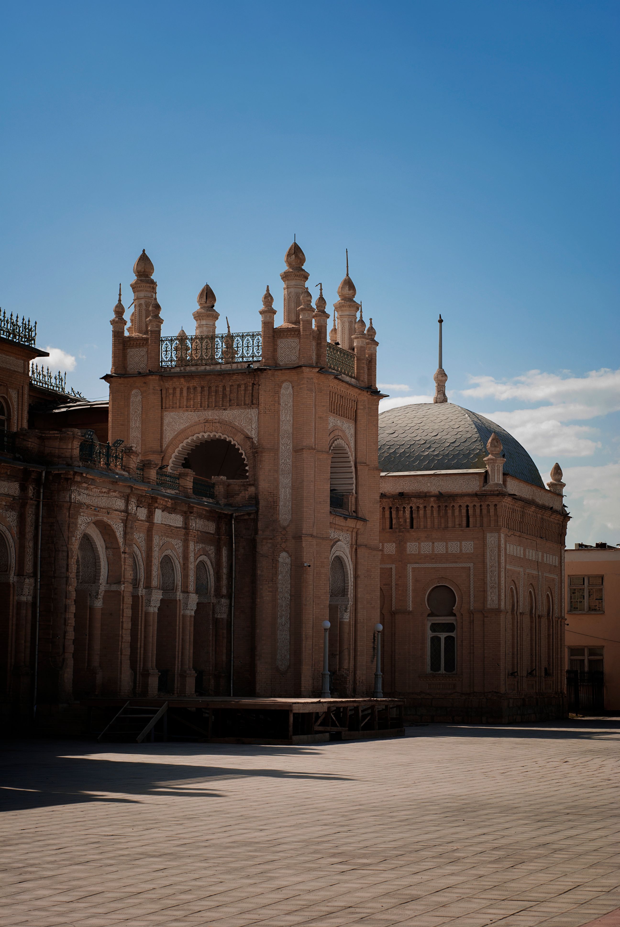 Historic Building with Arabic Architectural Details · Free Stock Photo