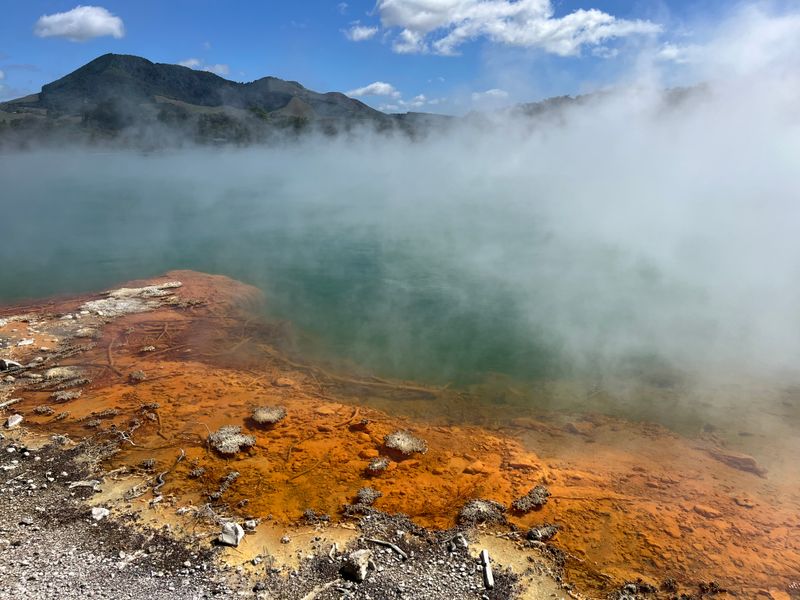Wai-O-Tapu · 香槟池