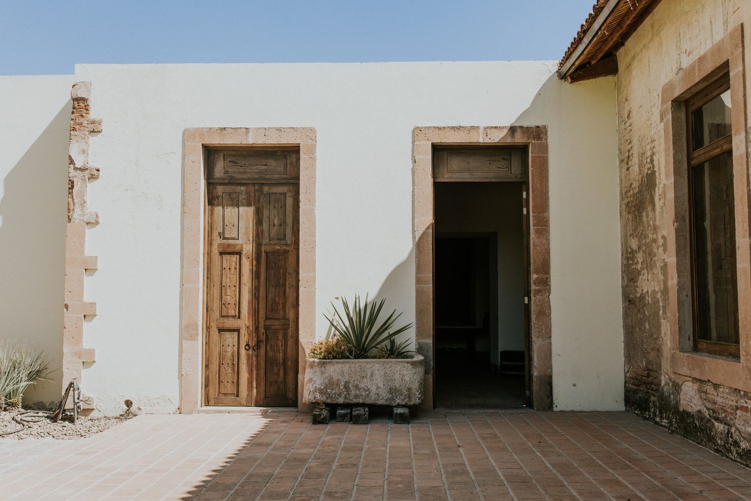 Santa Fe Style Courtyard