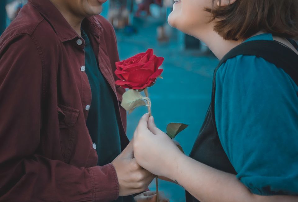 cougar dating profile photo tips