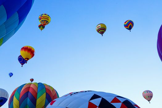 22 Things to Do in Ottawa This Weekend: Balloons, Flea Markets and Festivals