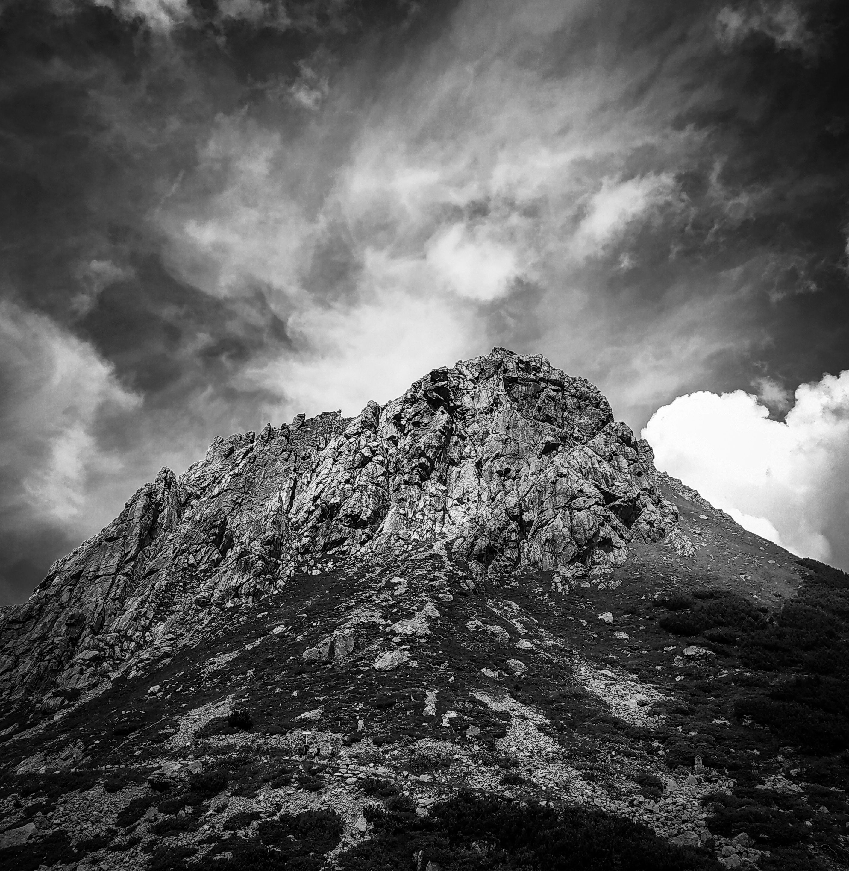 Dramatic Black and White Mountain Landscape · Free Stock Photo