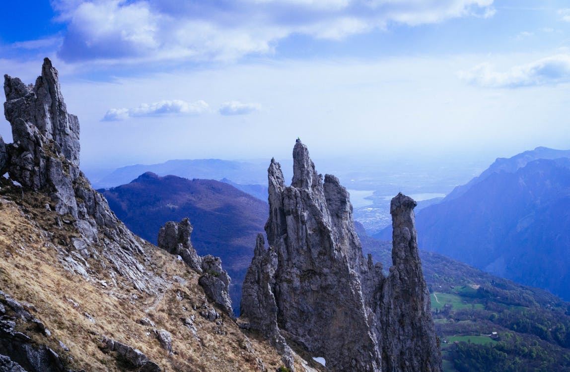 Foto d'estoc gratuïta de a l'aire lliure, alt, cel