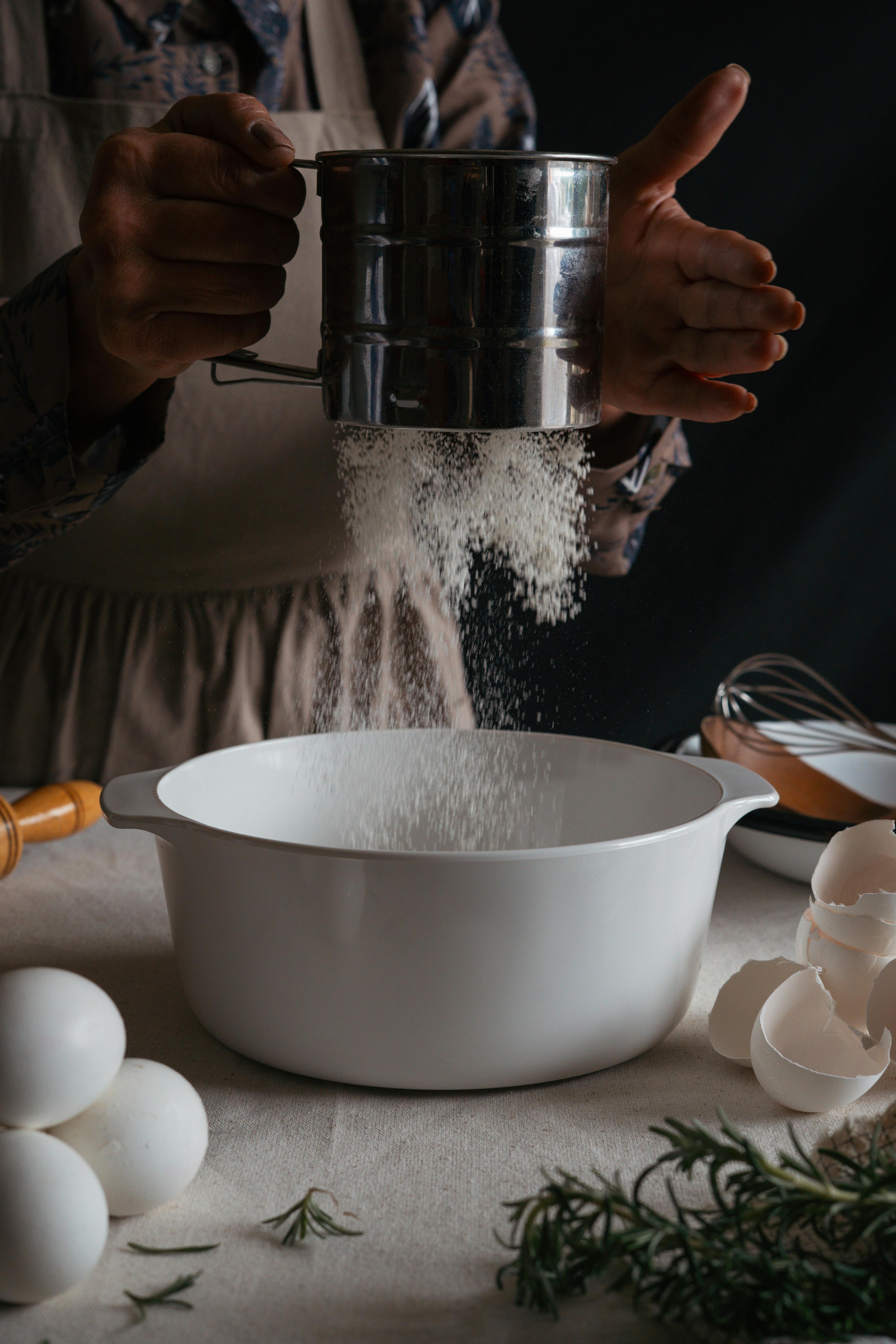 Features That Set the KitchenAid Artisan⁣ Pro Apart