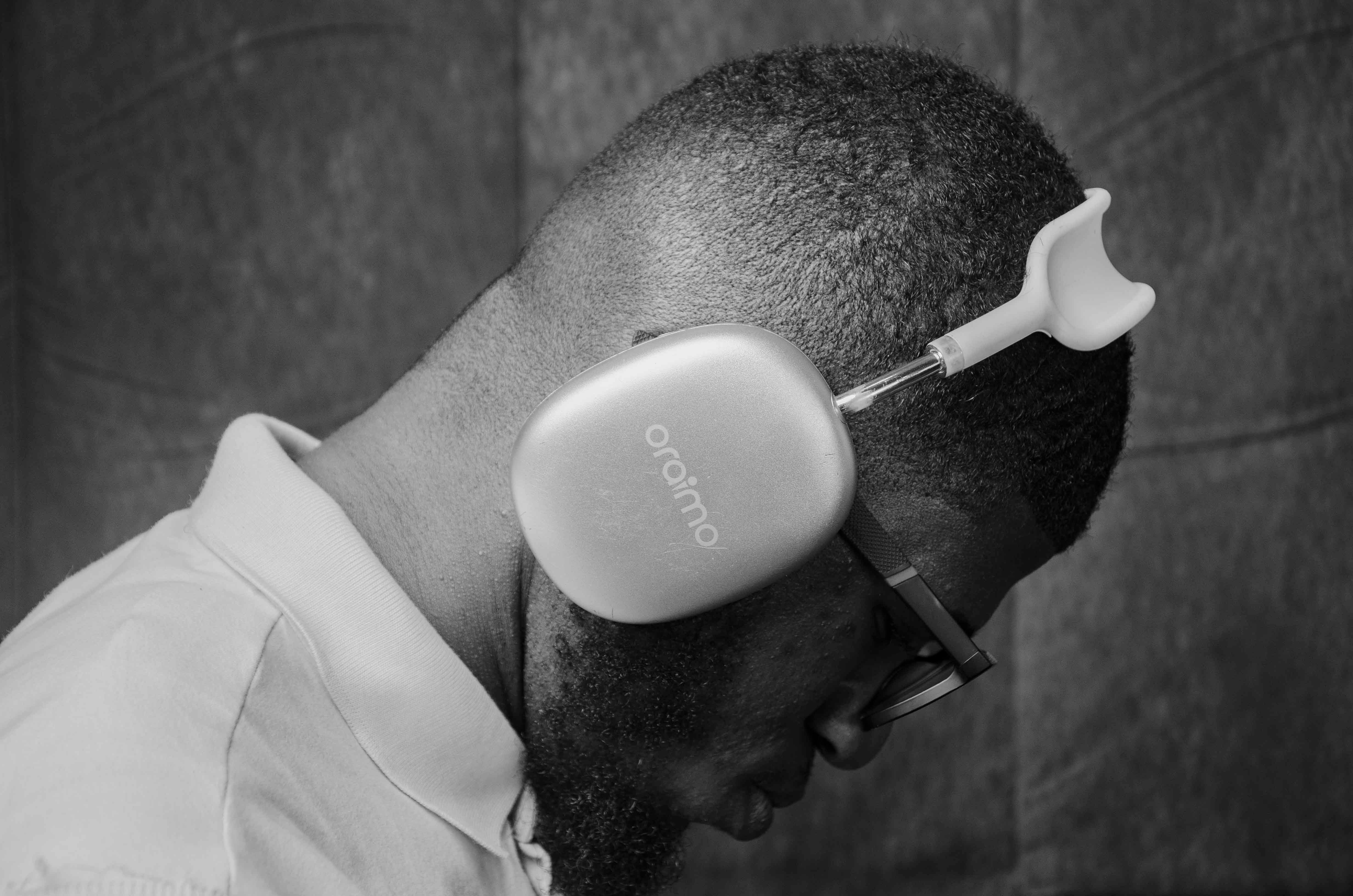 Fone de Ouvido Bluetooth