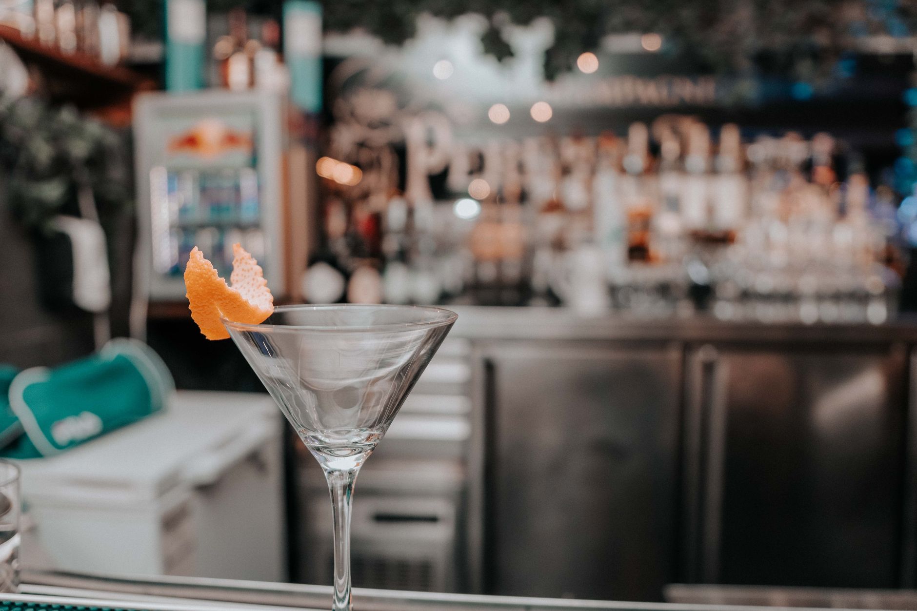 Menu cocktail digitale: funzioni, esempi e costi