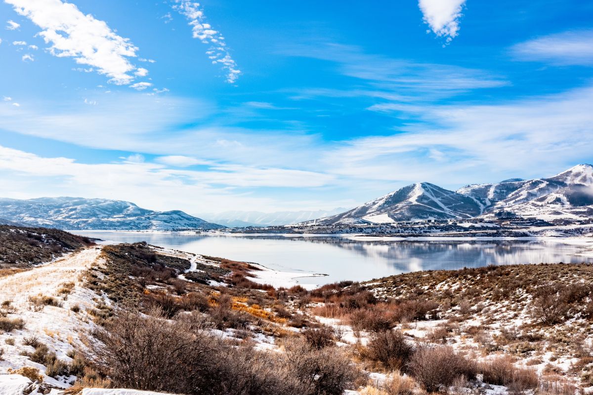 Heber Valley with mountains in background