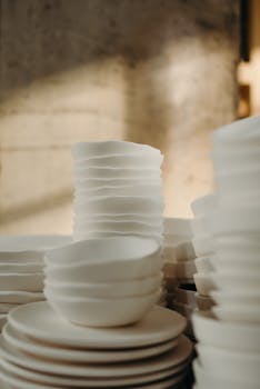 室内瓷碗的光影美学布置