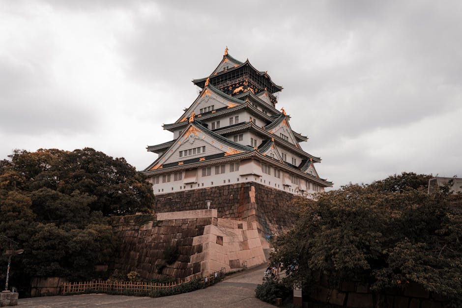 Arriving in Osaka: A Sensory Overload (in the Best Way!) Arriving in Osaka: A Sensory Overload (in the Best Way!)
