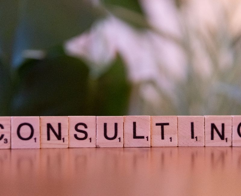 A checklist of key criteria for selecting cybersecurity consulting services